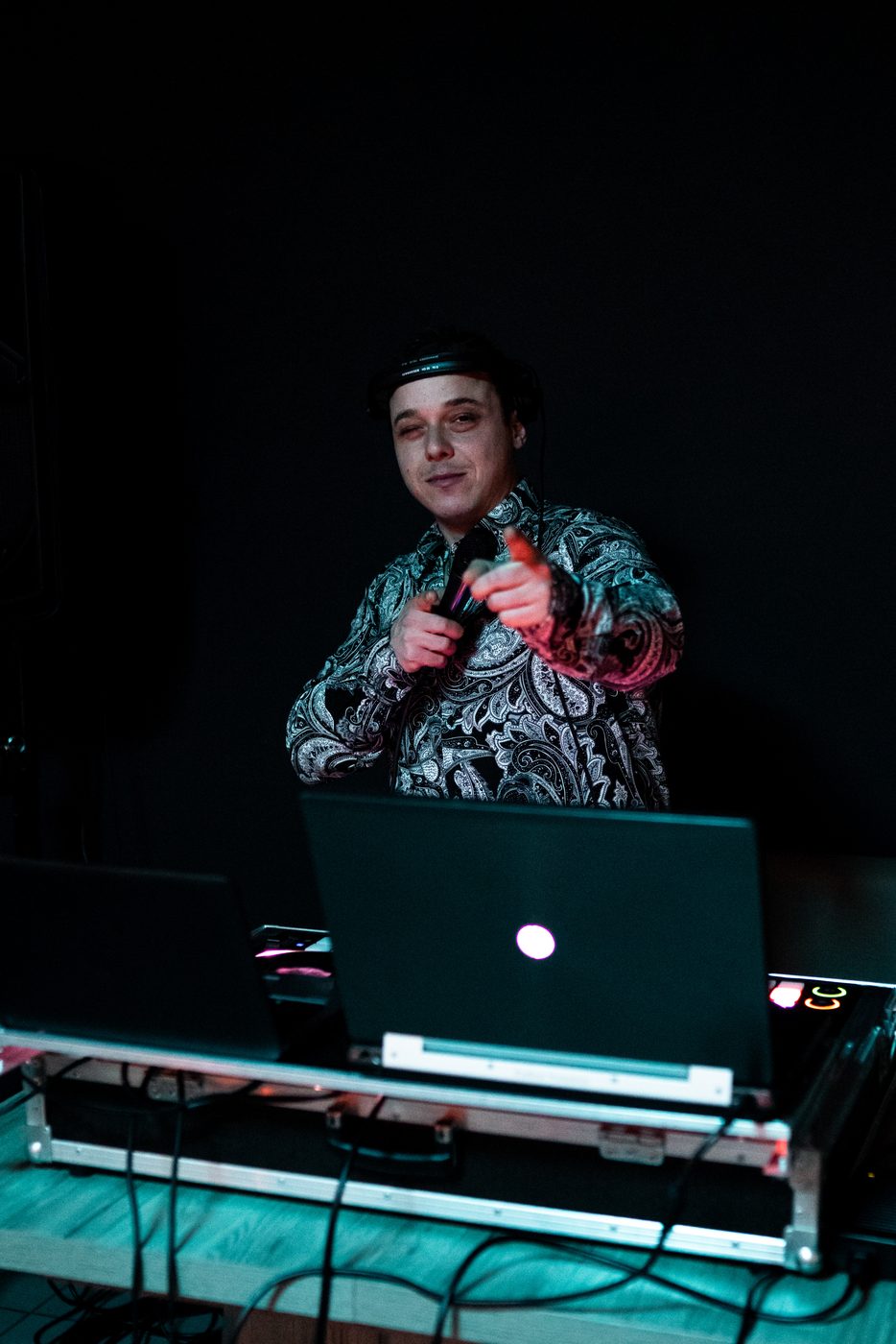 DJ Emby - HOR04375.jpg